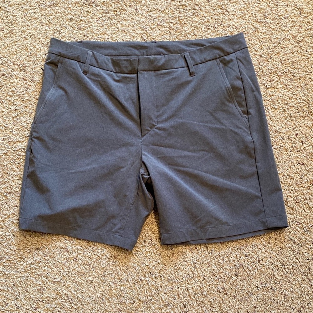 Men's Gray Golf Shorts